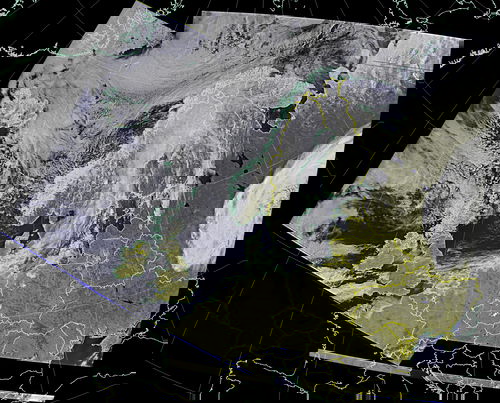 METEOR M2-3-20250502-101431-equidistant_221_composite