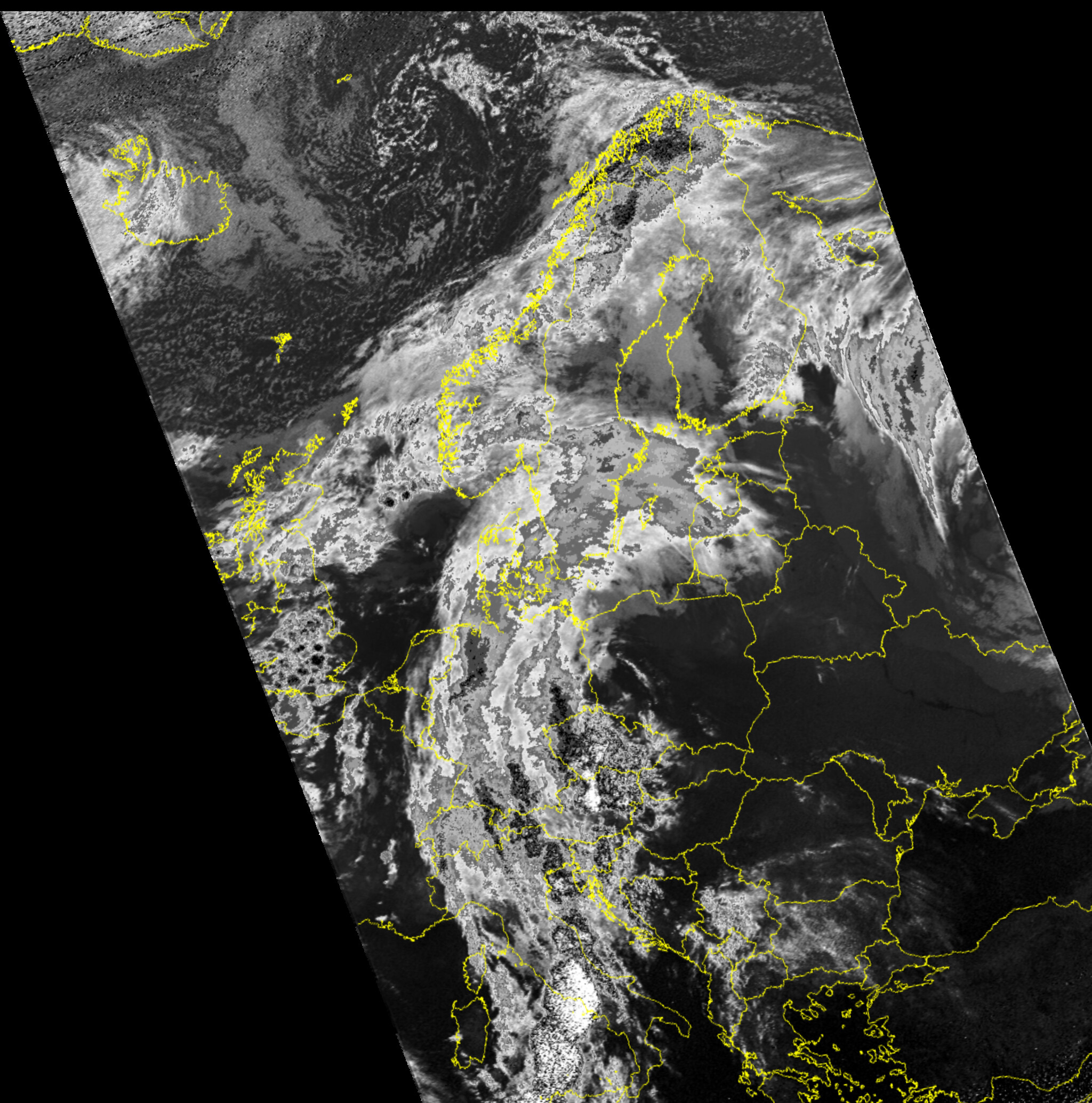 NOAA 15-20241008-171450-CC_projected