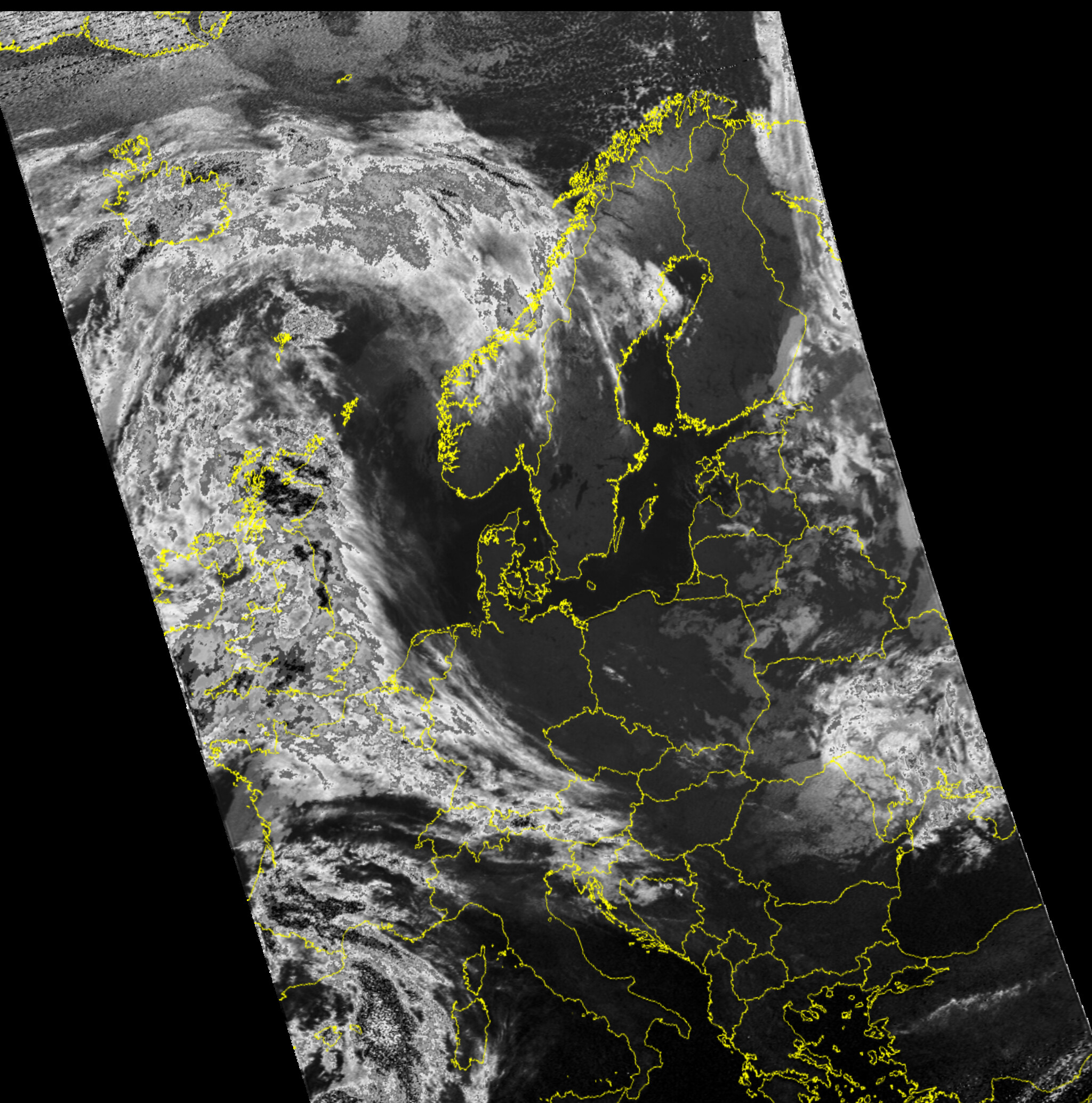 NOAA 15-20241015-173309-CC_projected