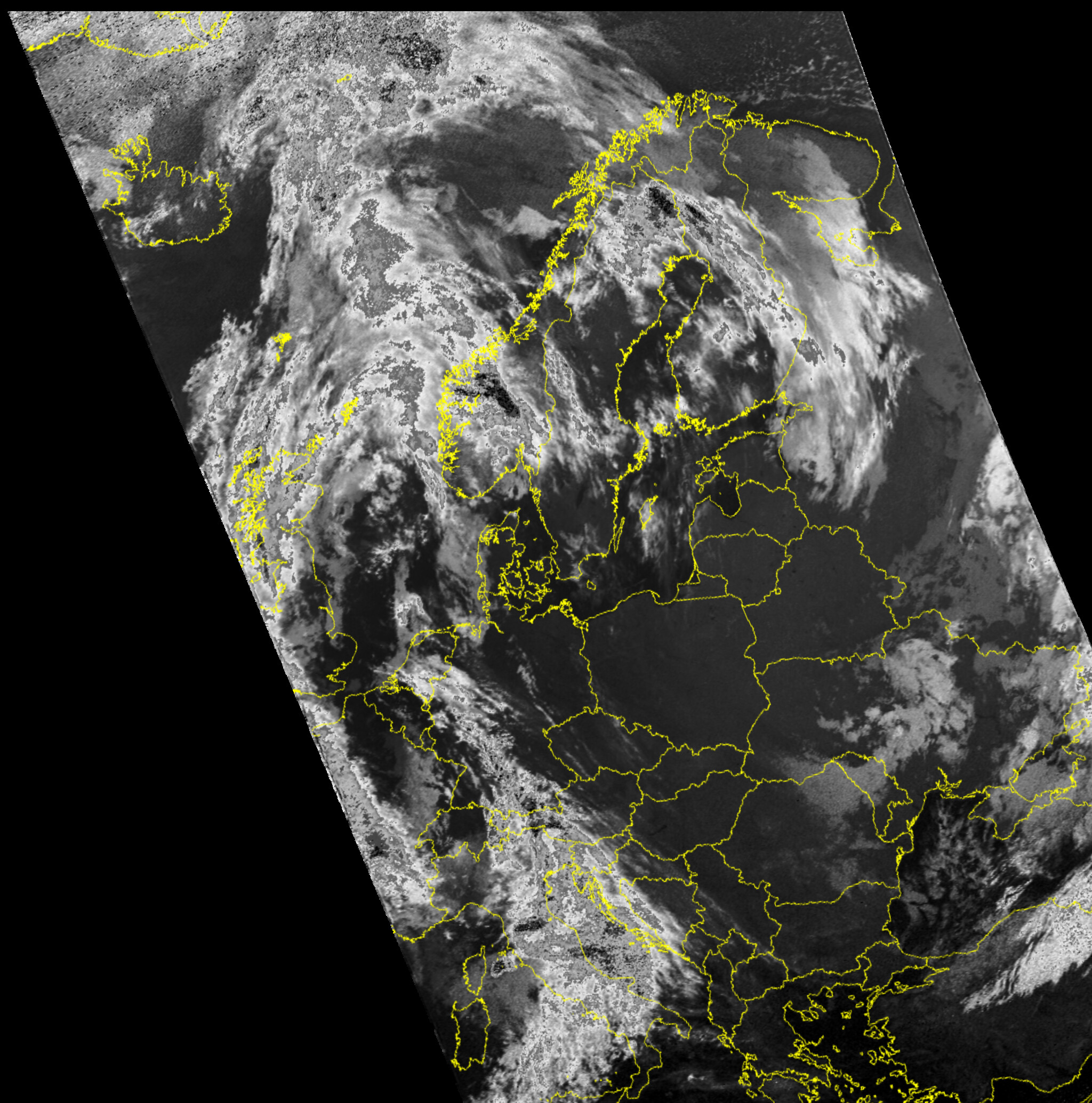 NOAA 15-20241016-170723-CC_projected