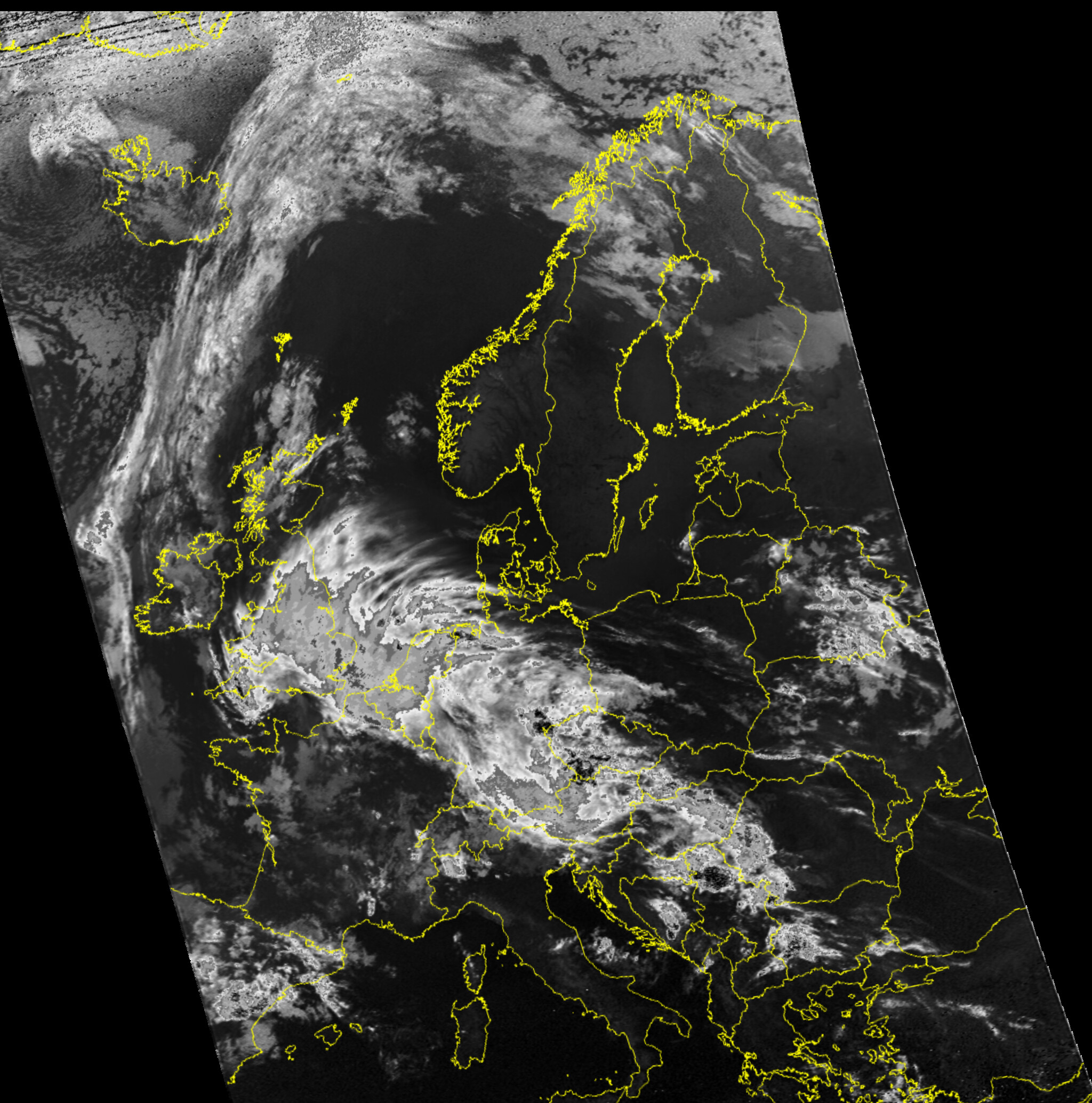 NOAA 18-20240521-210146-CC_projected