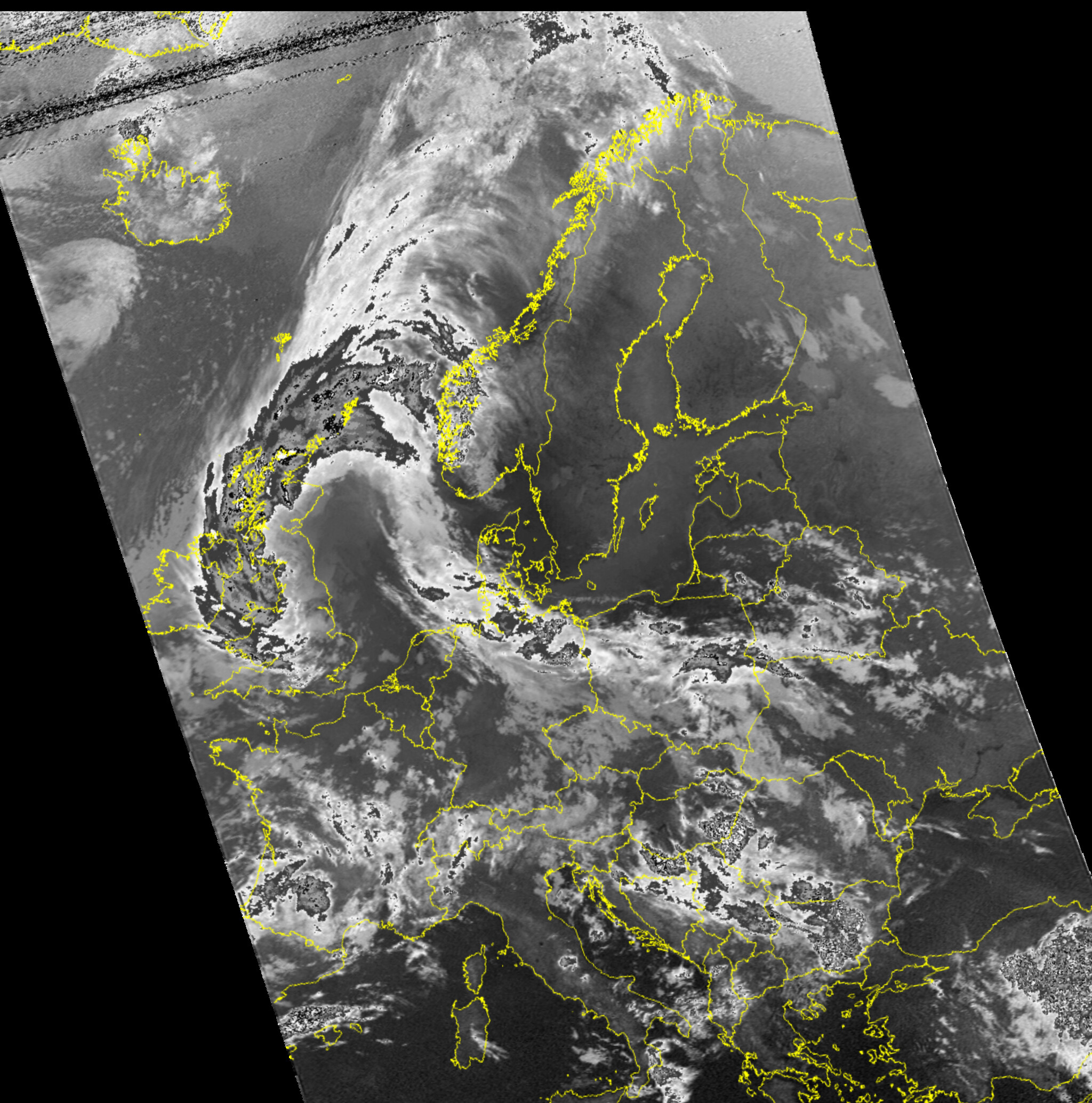 NOAA 18-20240522-204915-HF_projected