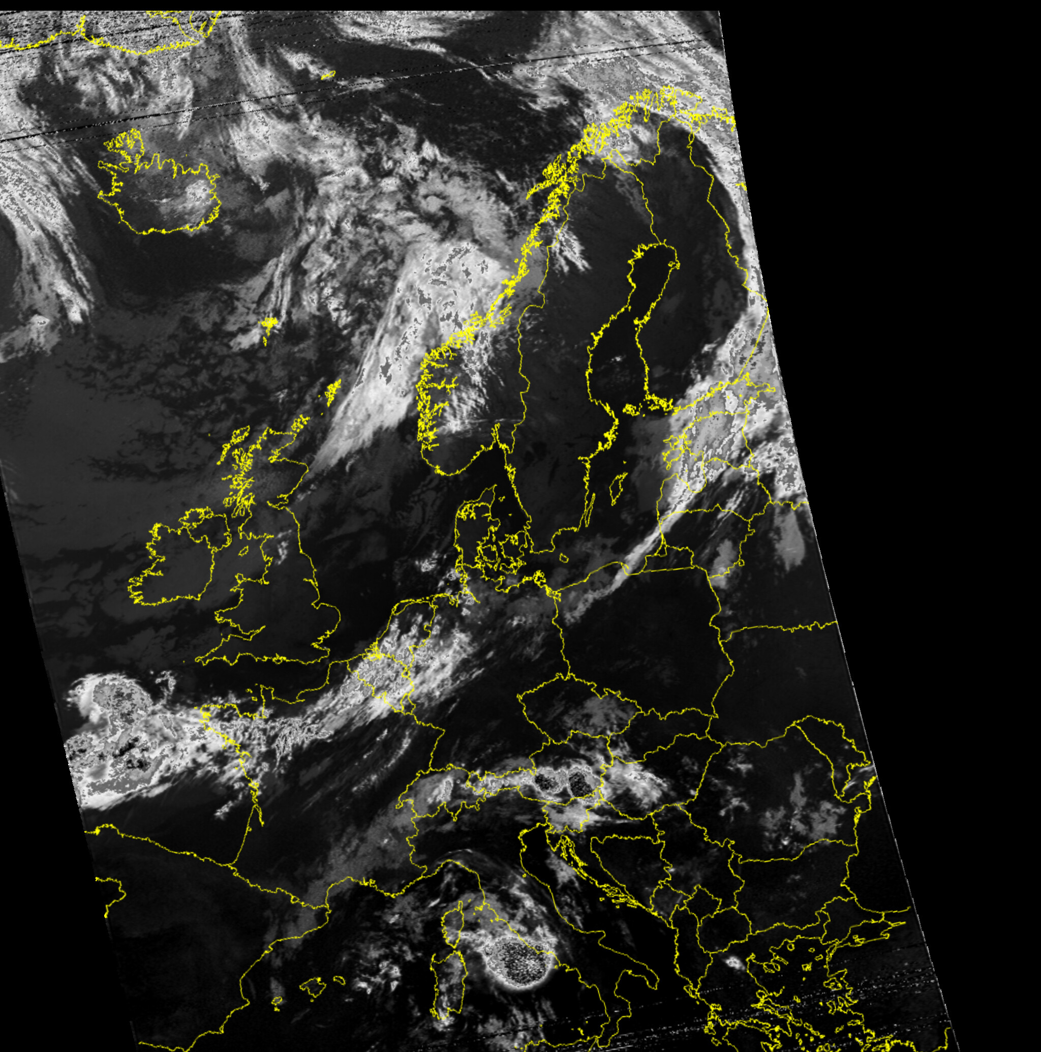 NOAA 18-20240816-211800-CC_projected