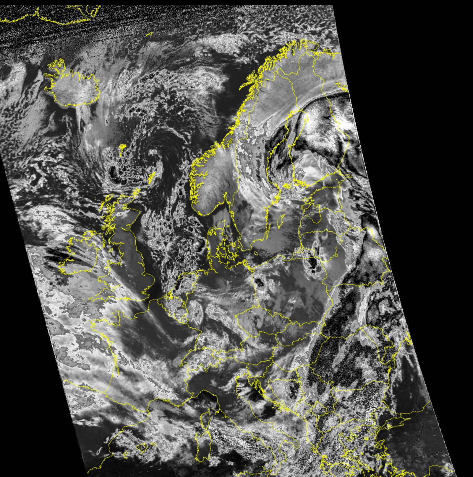 NOAA 18-20241120-211127-CC_projected