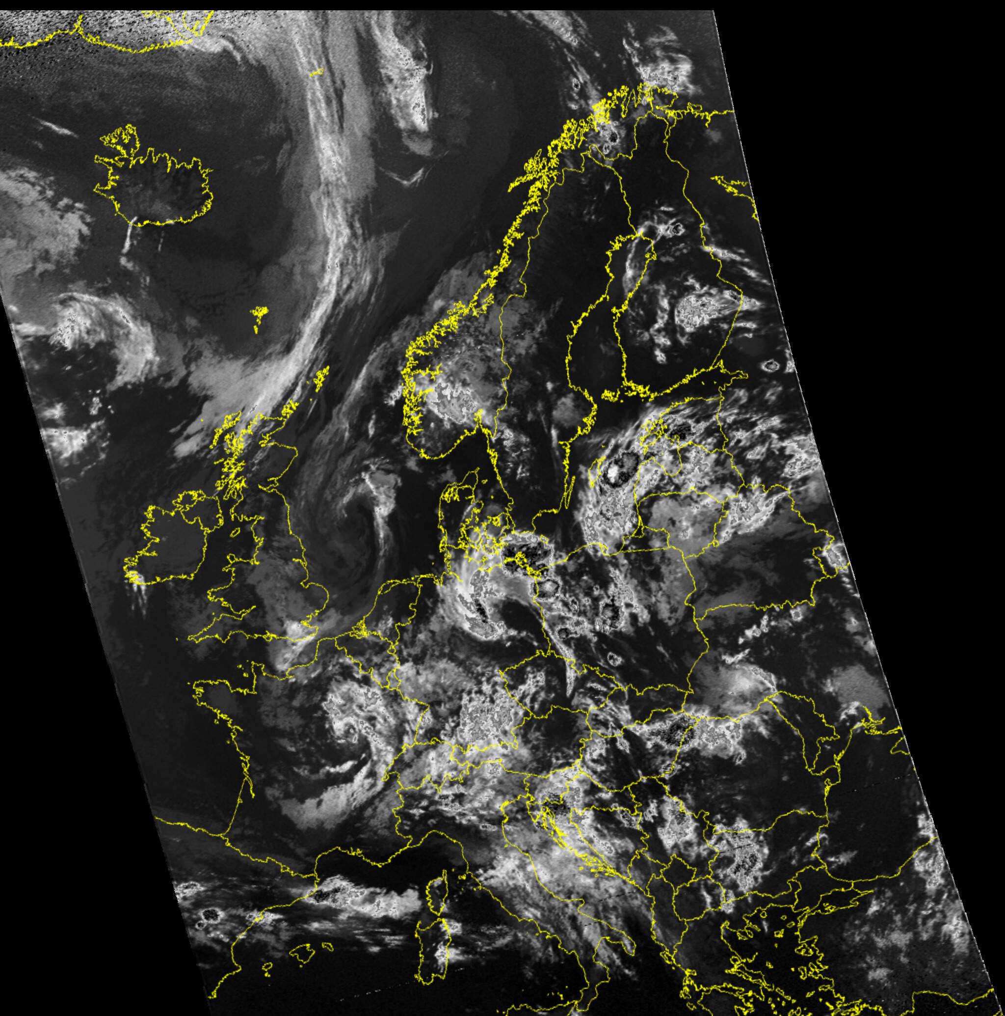 NOAA 19-20240530-193610-CC_projected