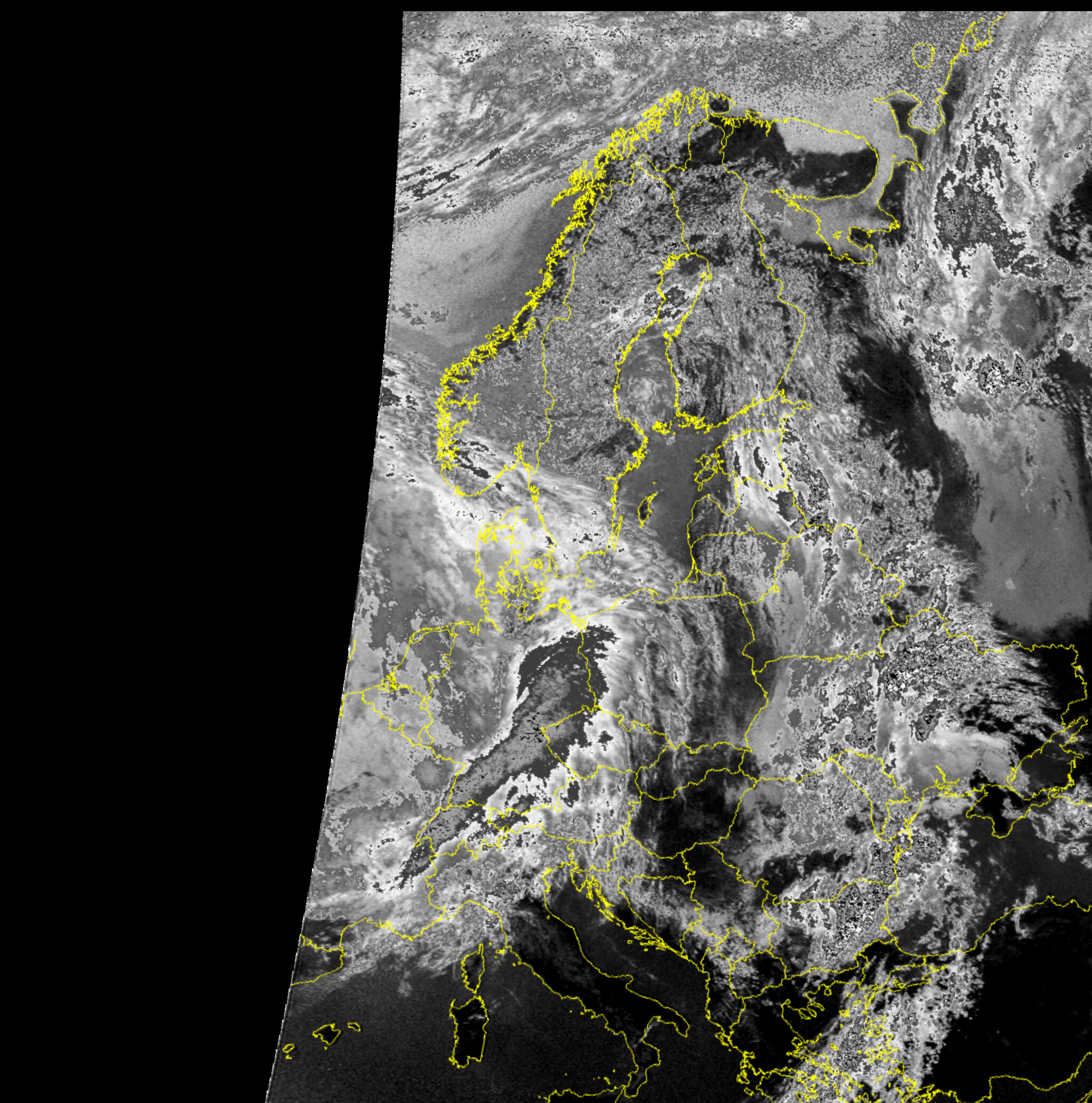 NOAA 19-20240614-081833-HE_projected