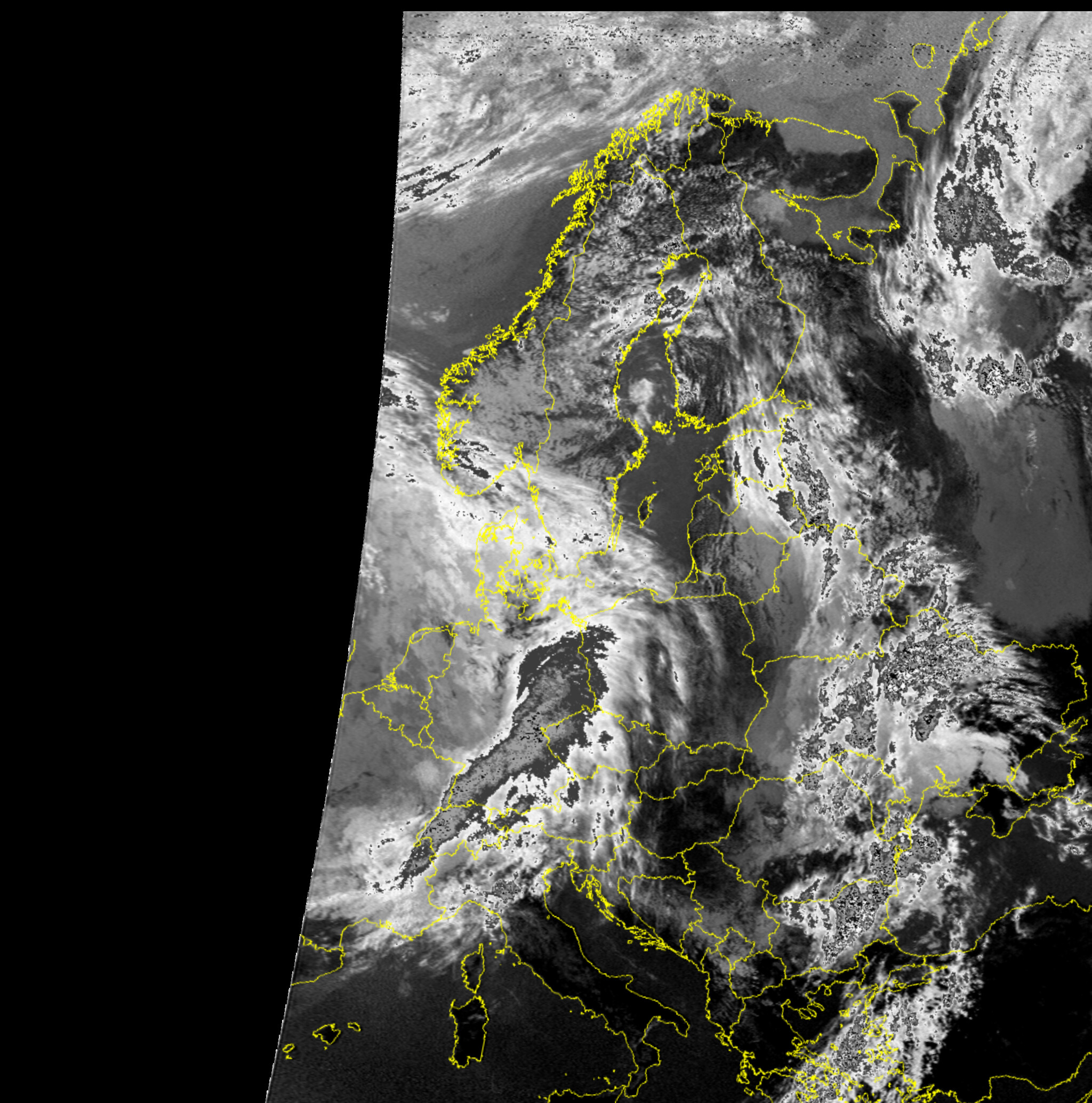 NOAA 19-20240614-081833-HF_projected