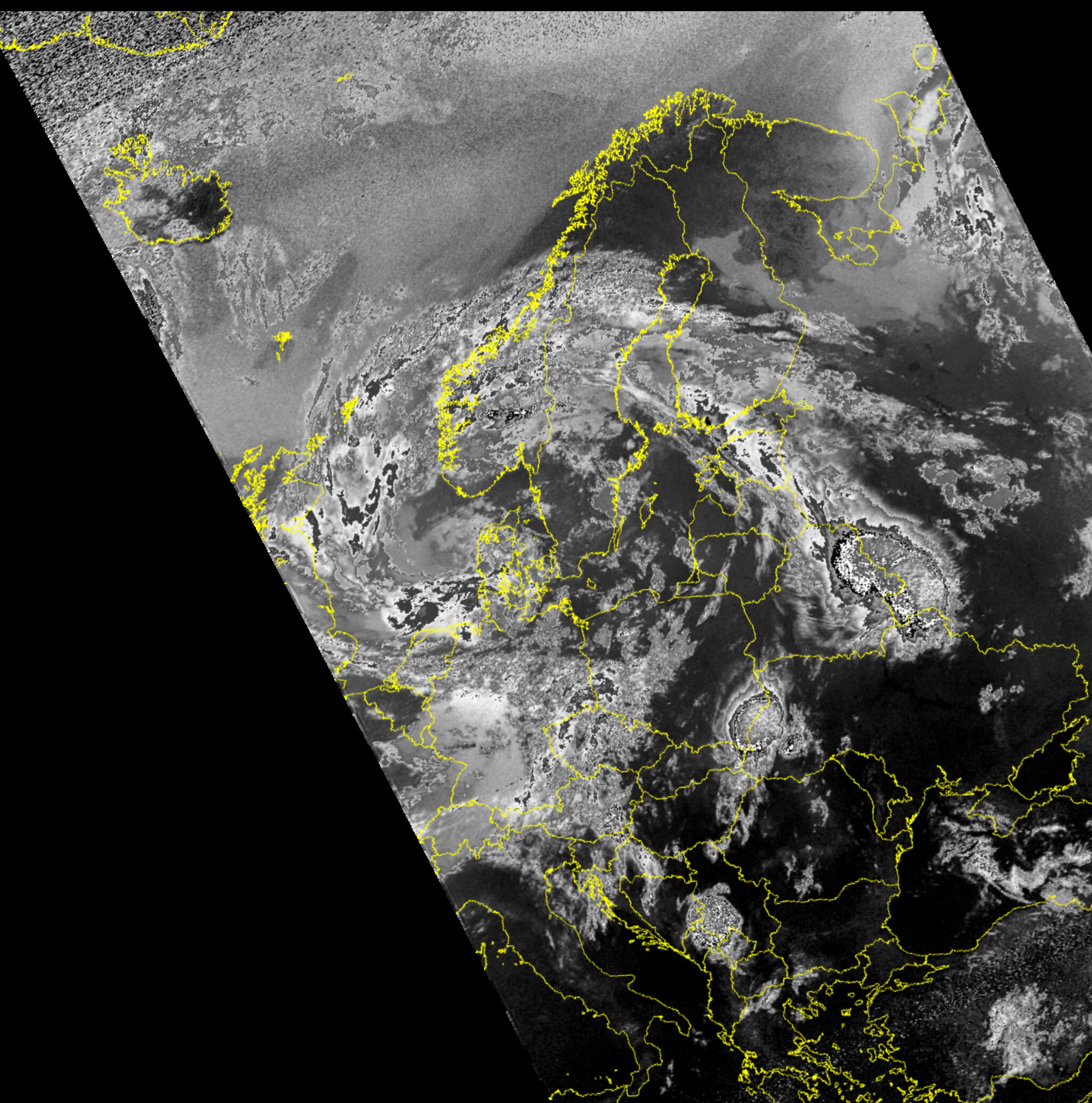 NOAA 19-20240714-184456-HE_projected