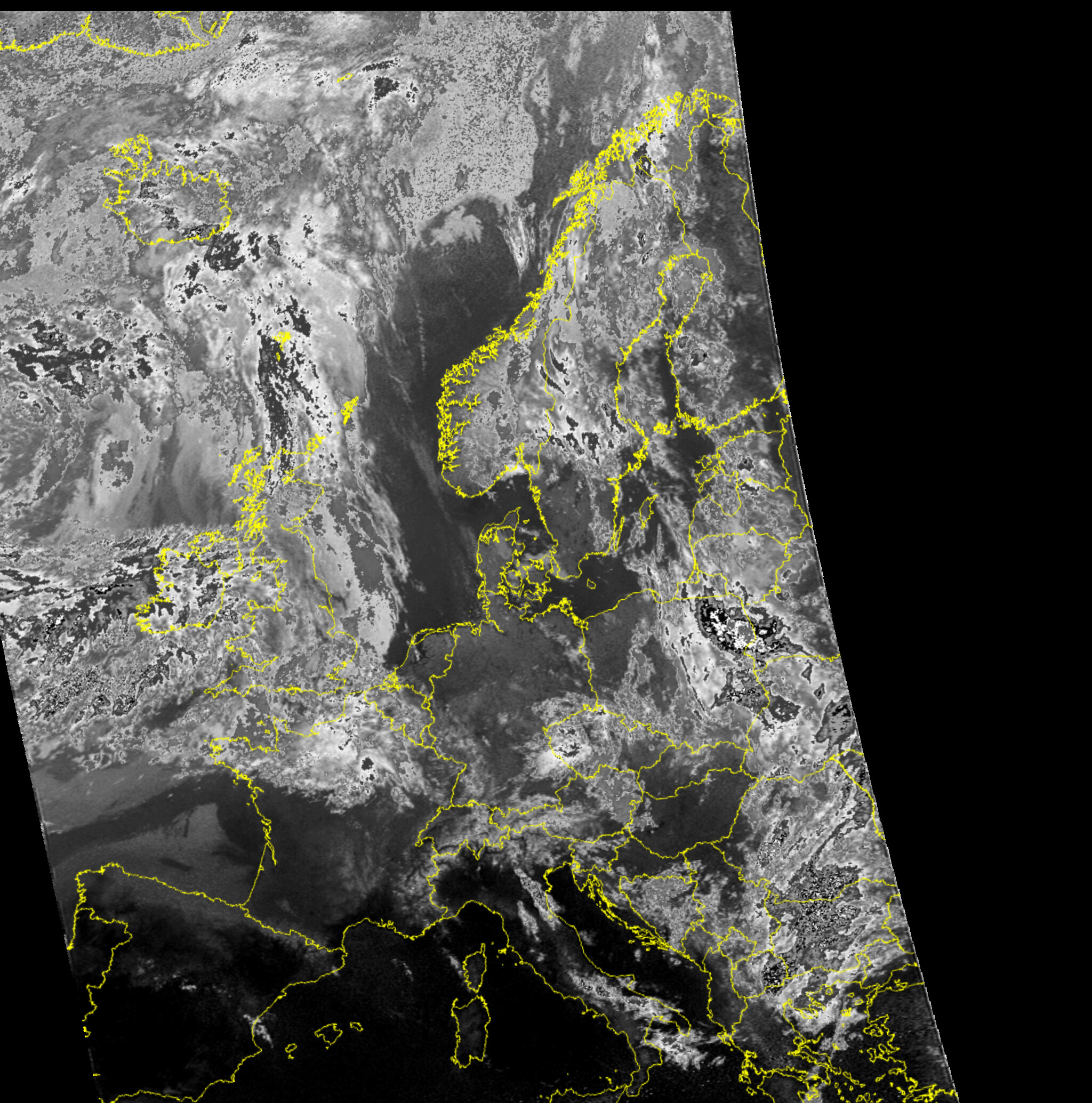 NOAA 19-20240724-200239-HE_projected