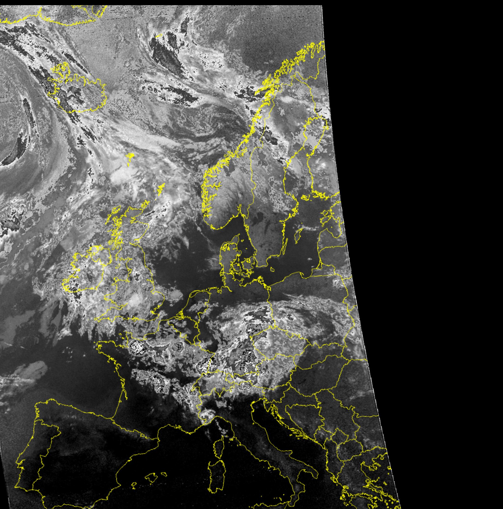 NOAA 19-20240731-201701-HE_projected