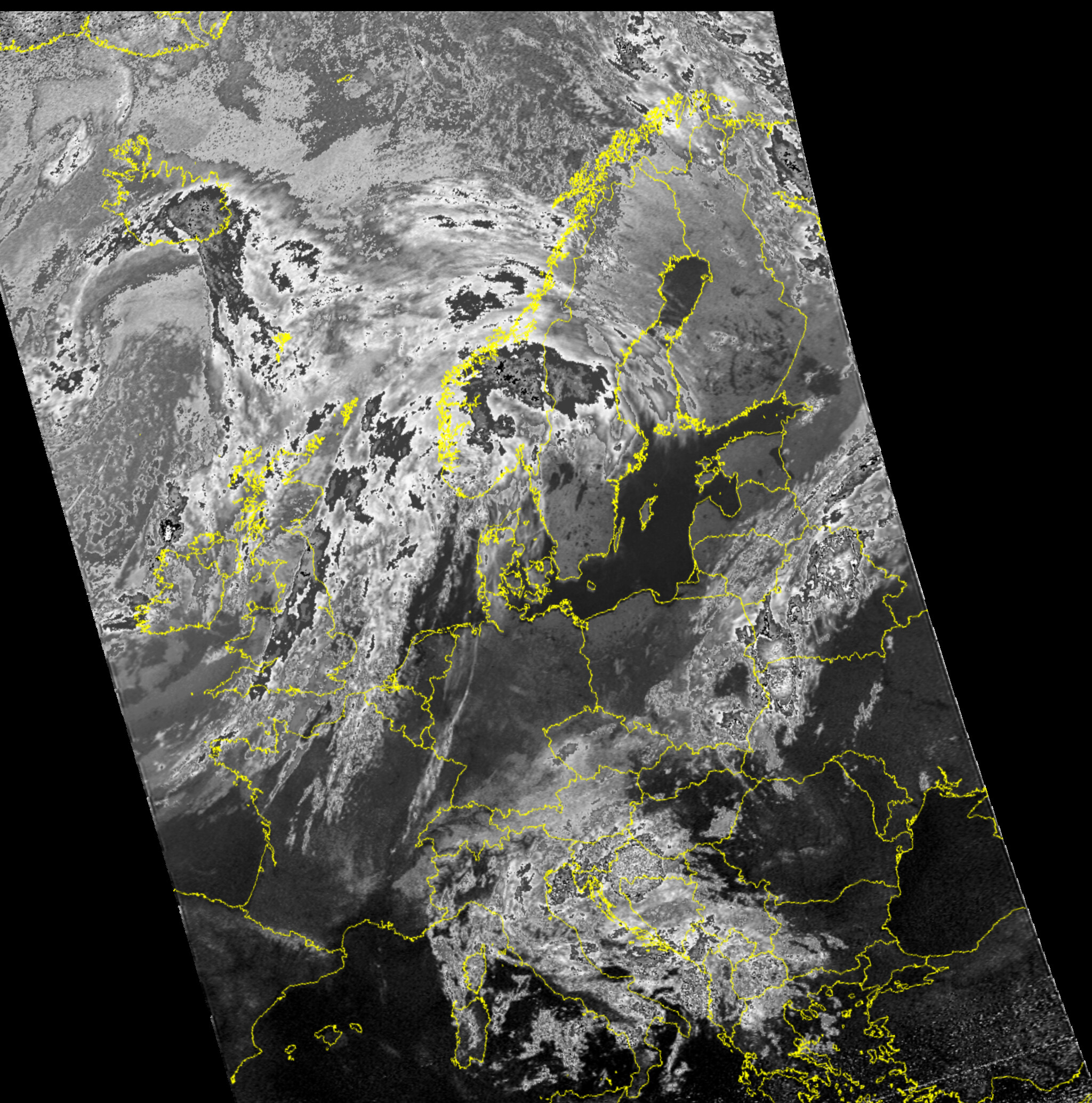 NOAA 19-20240819-194303-HE_projected