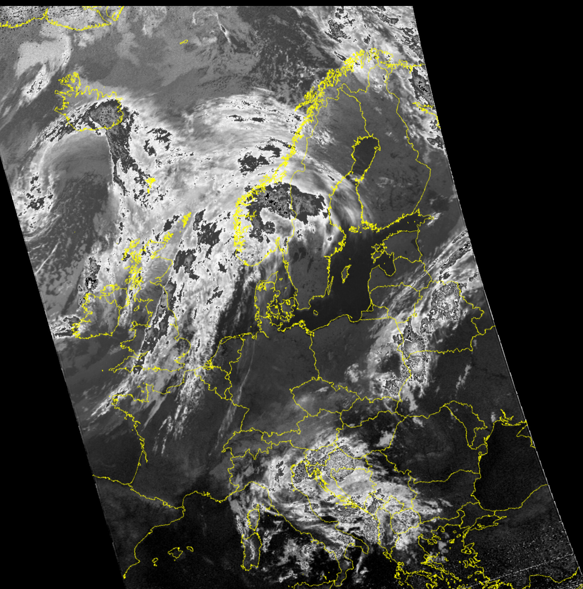 NOAA 19-20240819-194303-HF_projected