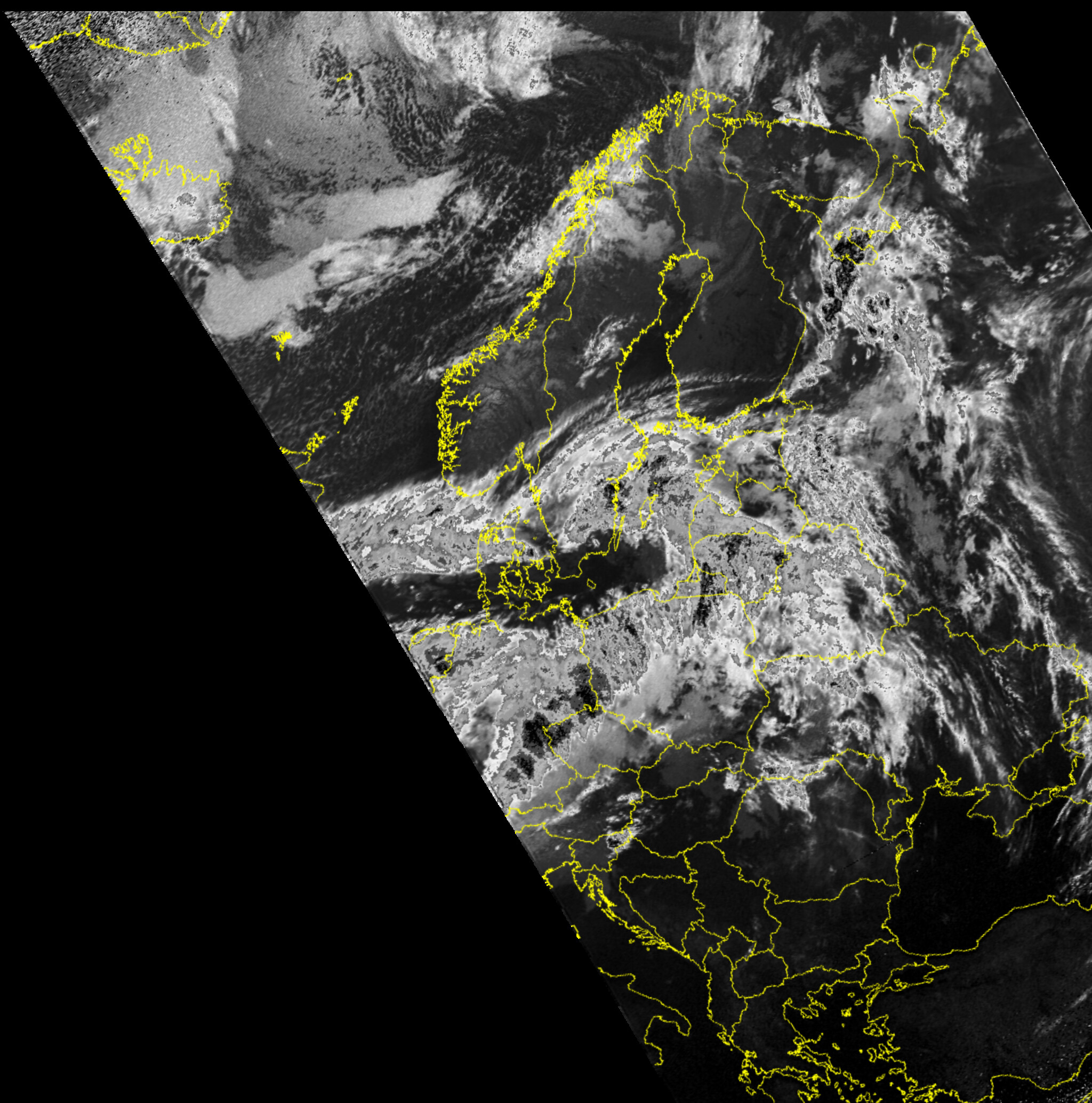 NOAA 19-20240926-183450-CC_projected