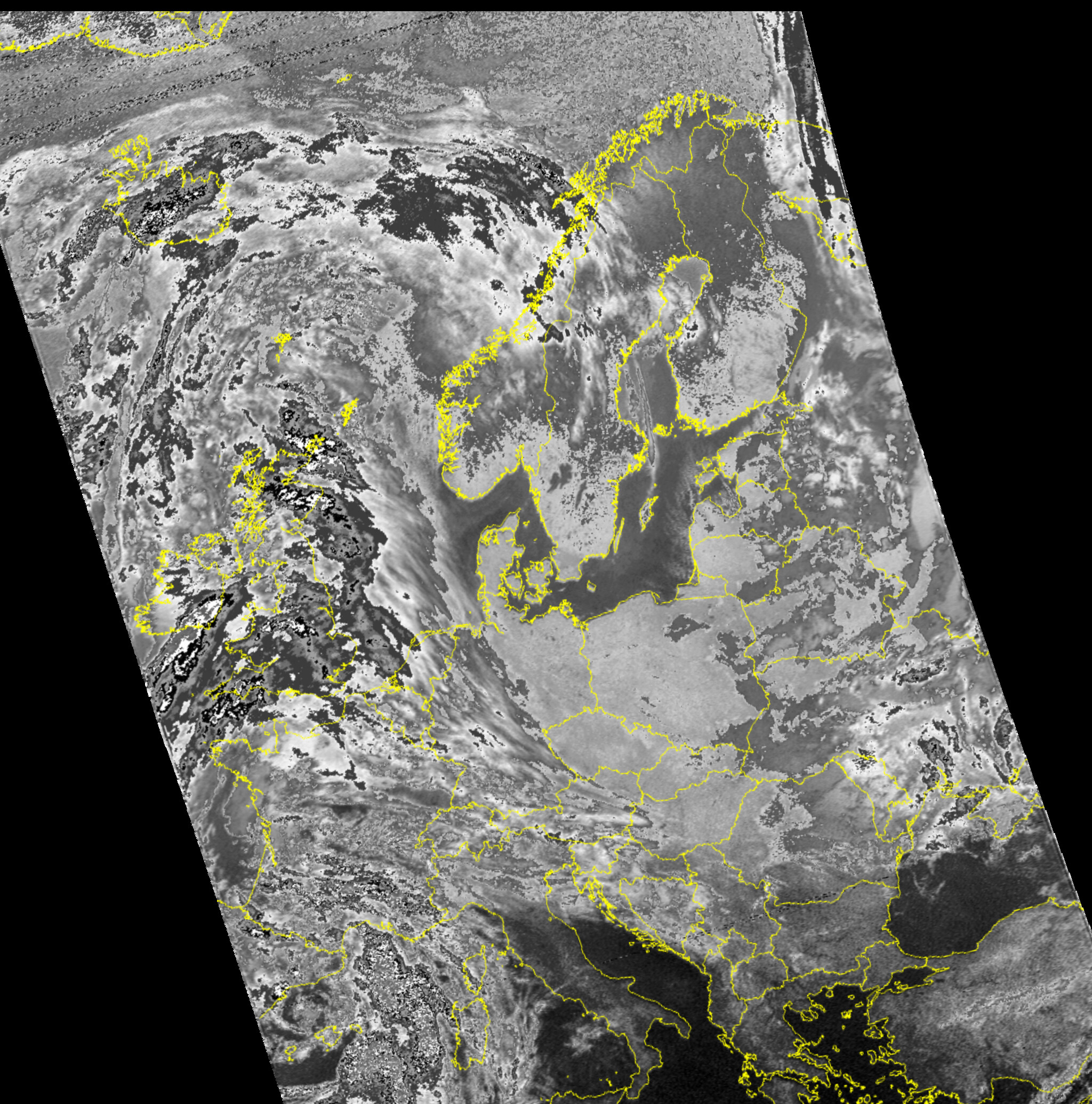 NOAA 19-20241015-193950-HE_projected