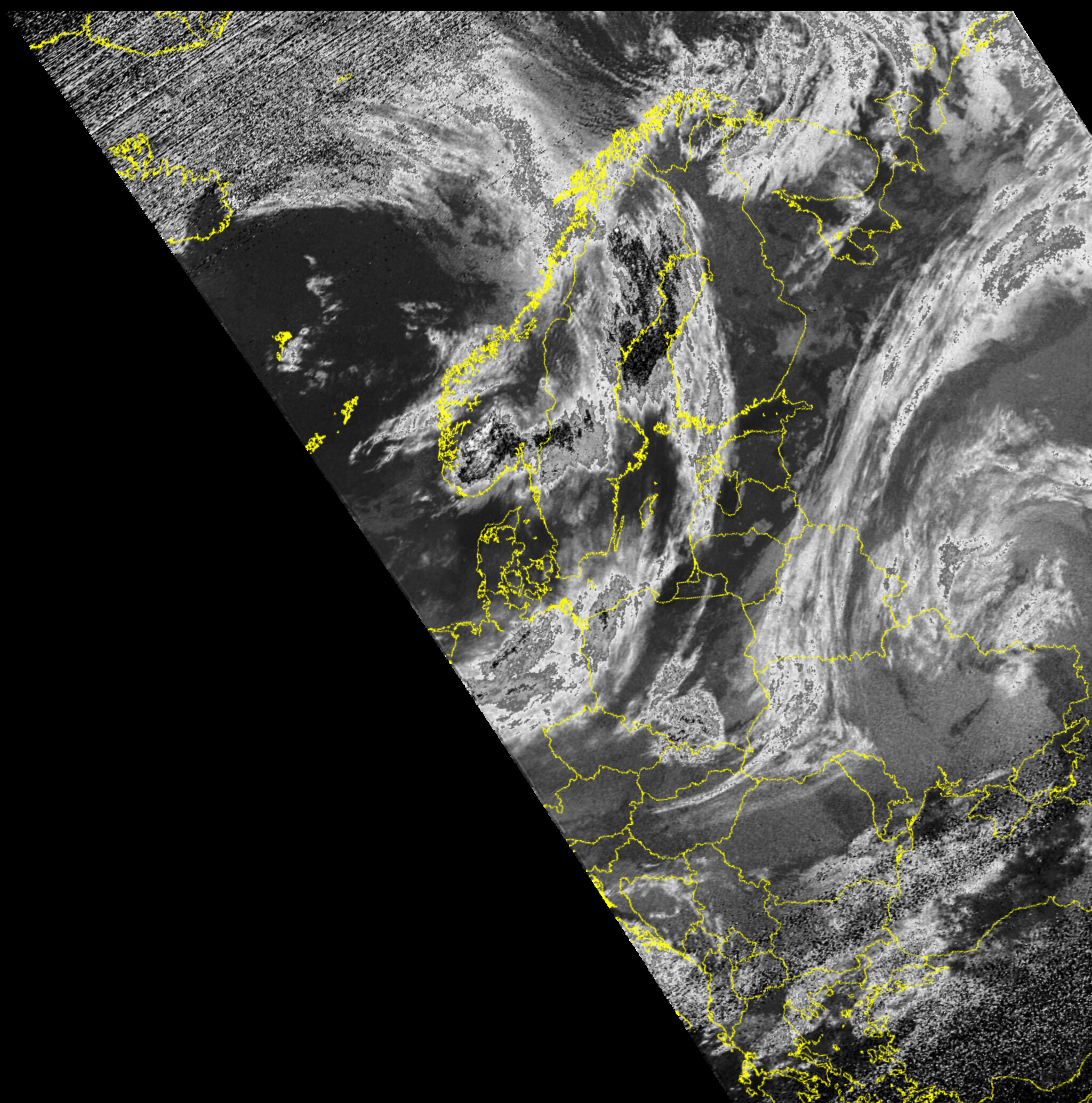 NOAA 19-20241114-182820-CC_projected